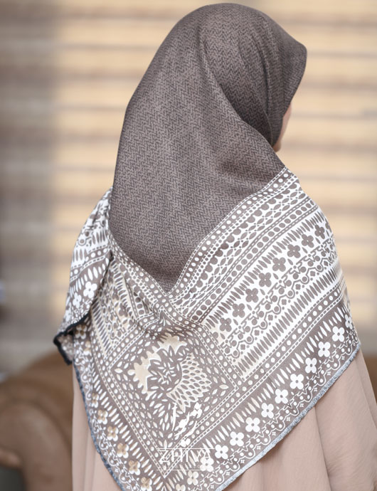 روسری پاييزه