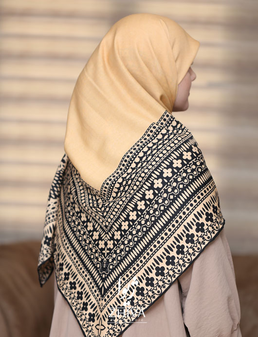 روسری پاييزه