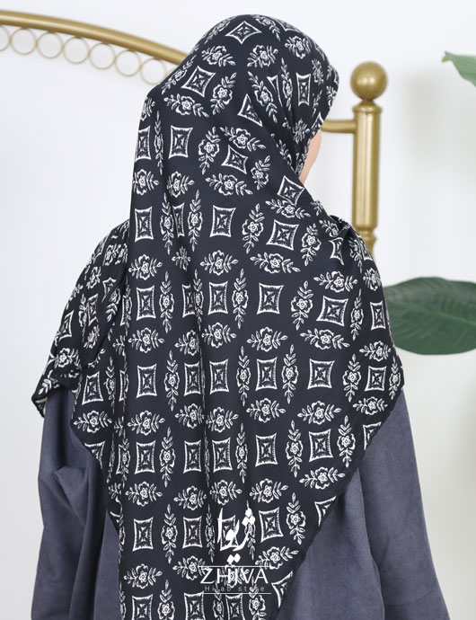 روسری نخی پاييزه