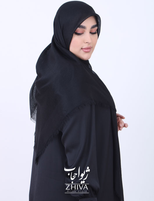 روسری مشكی ساده