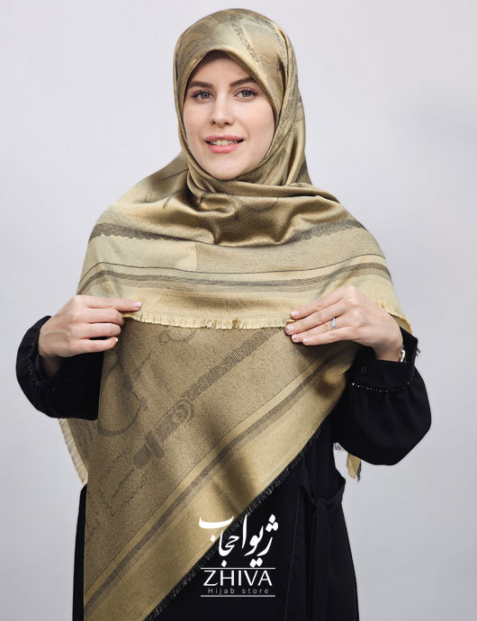 روسری لمه طلايی
