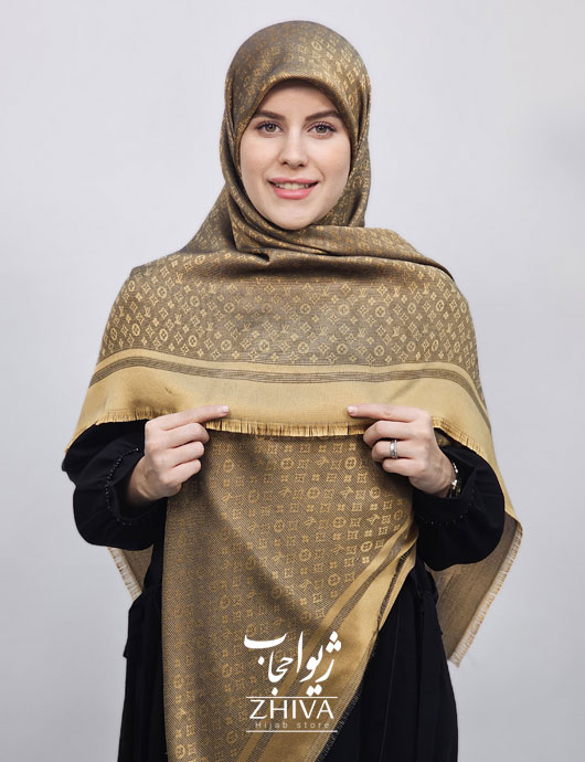 روسری لمه طلايی