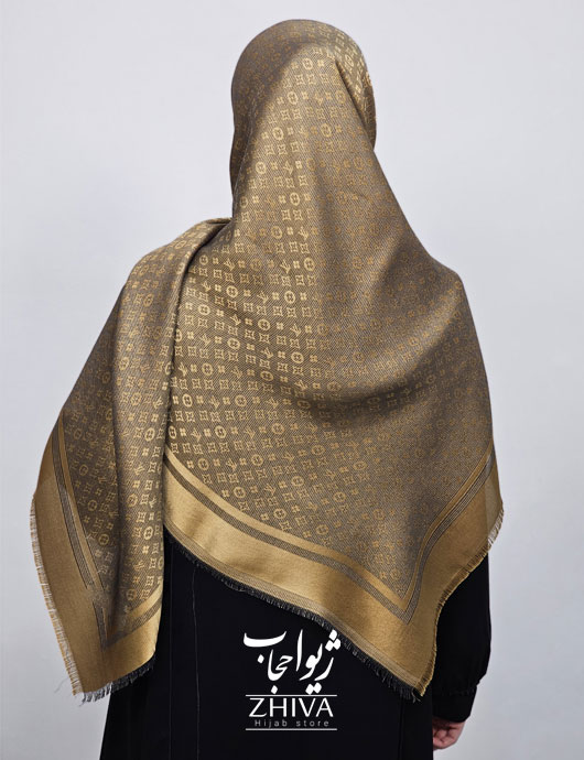 روسری لمه طلايی